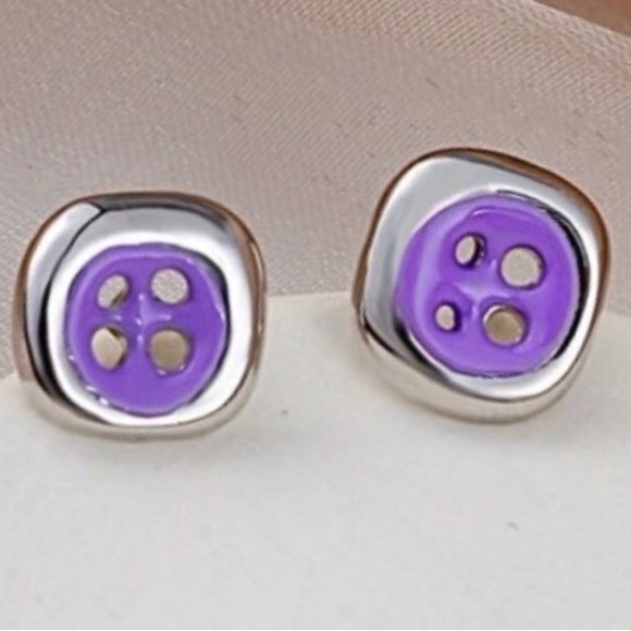“Cute as a Button” Silver Dipped Purple Enamel Rounded Square Art Deco Earrings - Picture 4 of 6